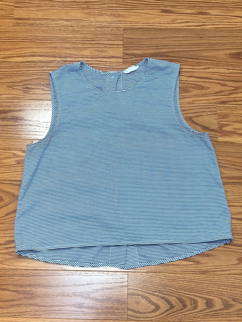 Club Monaco Blue Striped Tank Top, Size M, Blue White Sailor Inspired, Cotton